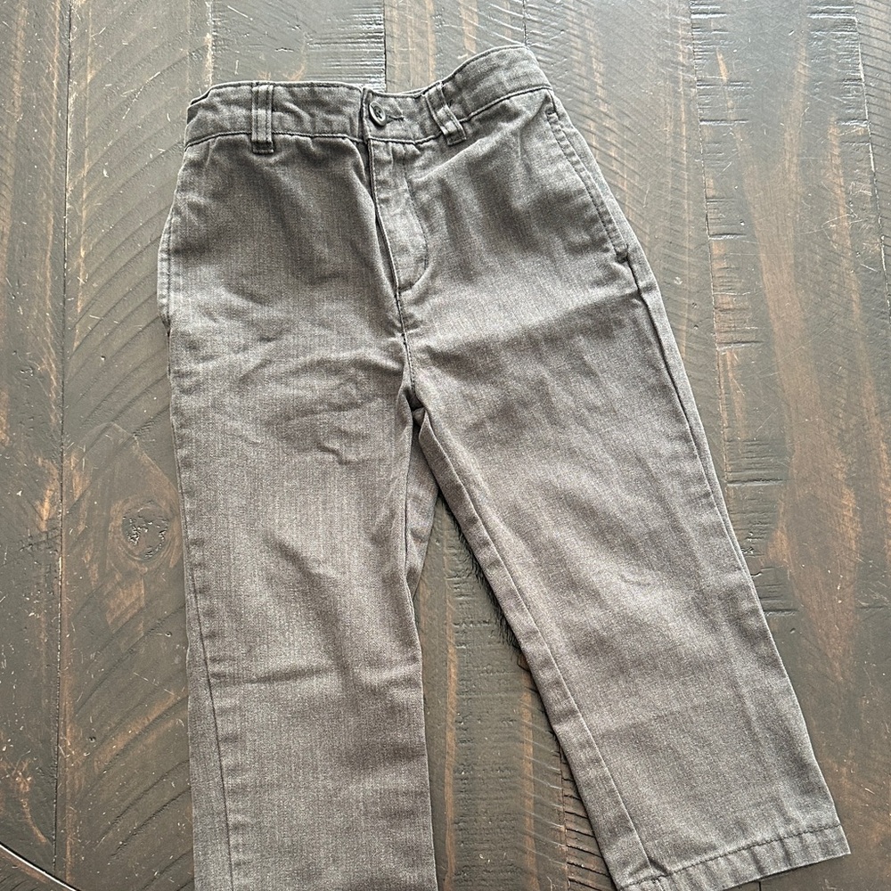 The Children's Place Gray Chinos | 3T